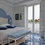 Szálloda Piazzetta Diefenbach Capri