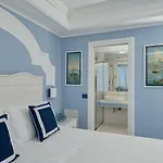 Piazzetta Diefenbach Capri