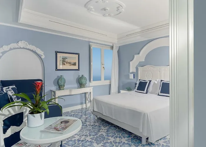 Piazzetta Diefenbach Hotell Capri